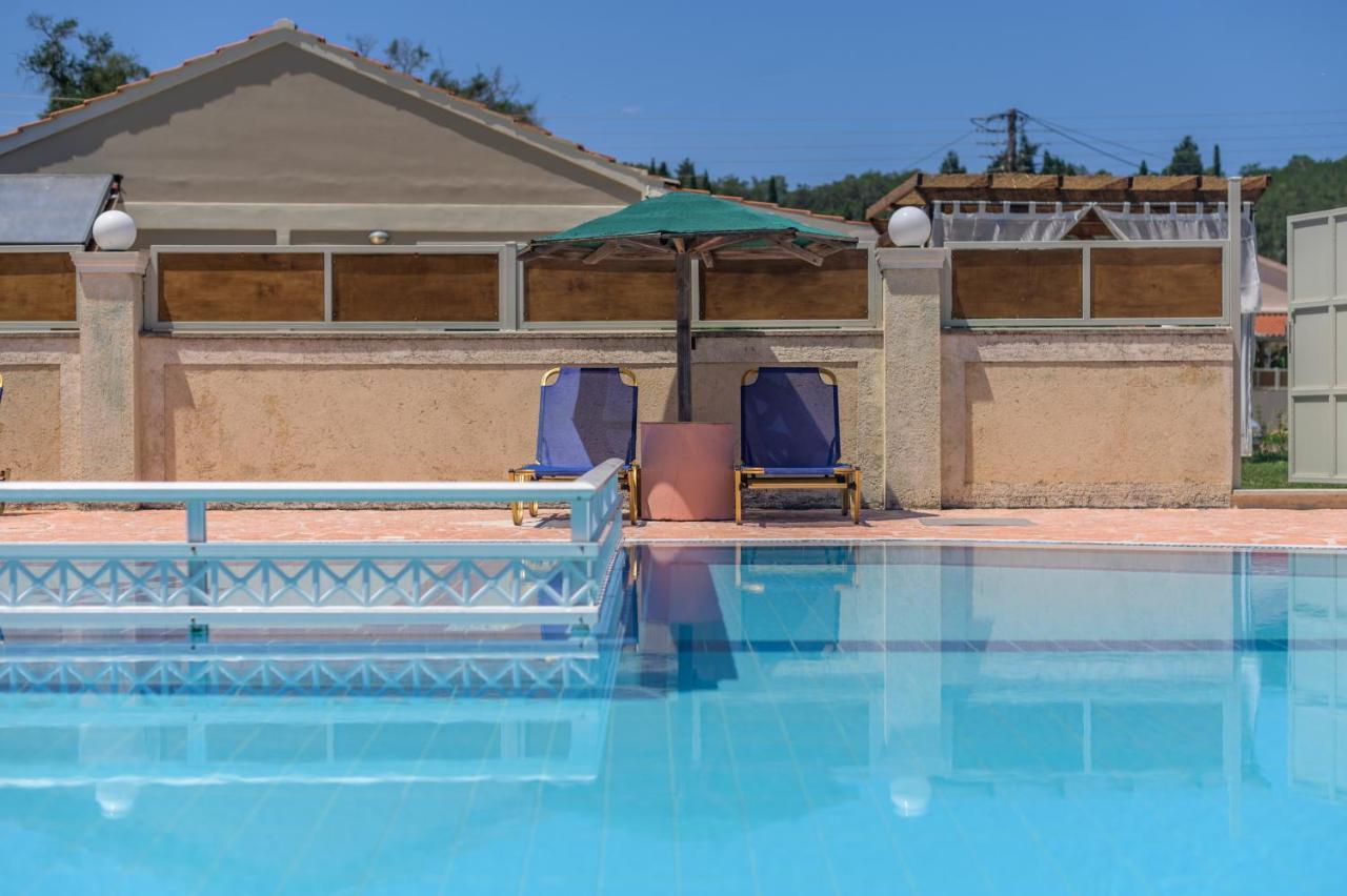 Villa Veneto Luxury Holidays Melíszia Kültér fotó